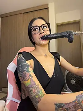 ValentinaBianchi online show from November 2, 2025, 8:14 pm