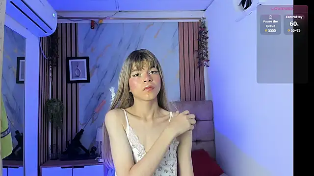 Snapshot of Vanessa_Jenner chatting on May 27, 2026, 9:27 am Vanessa Jenner online show from May 27, 2026, 9:27 am