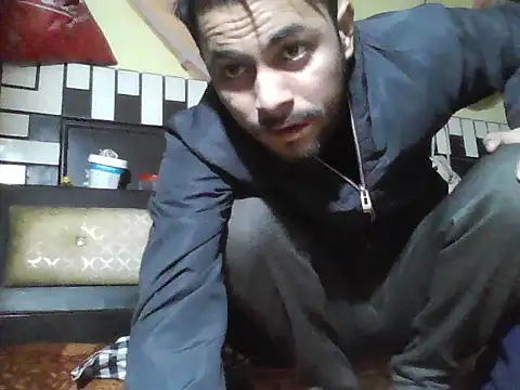 ursdreamperson online show from January 12, 2026, 4:19 am