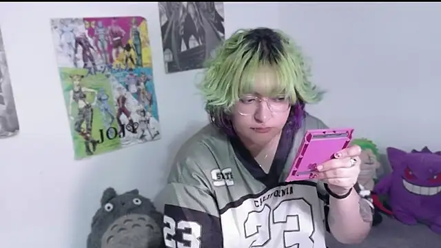 XxGreenGoodxX online show from April 18, 2026, 7:07 pm