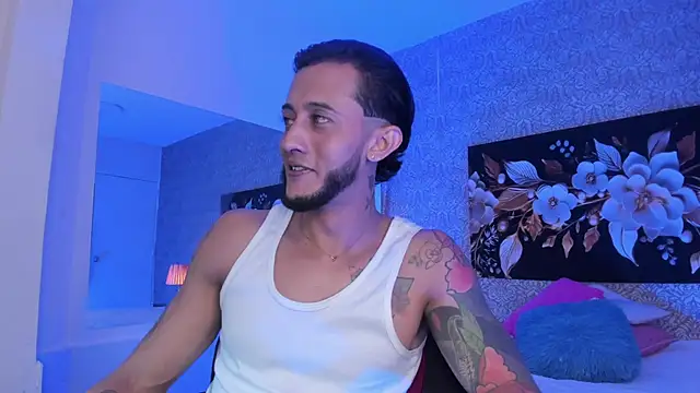 jonas conor online show from November 4, 2025, 7:39 pm