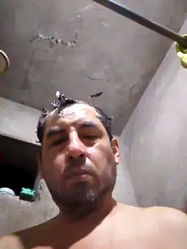 Snapshot of Lujor chatting on April 15, 2026, 11:38 pm Lujor online show from April 15, 2026, 11:38 pm