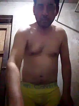 Snapshot of Lujor chatting on April 20, 2026, 11:28 pm Lujor online show from April 20, 2026, 11:28 pm