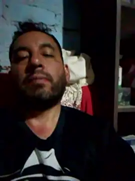 Snapshot of Lujor chatting on May 27, 2026, 1:37 am Lujor online show from May 27, 2026, 1:37 am