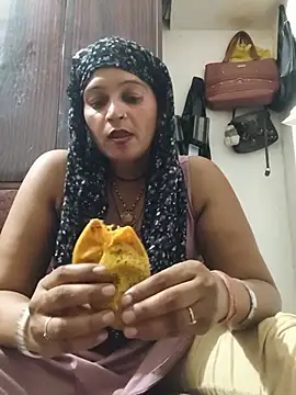 Snapshot of Chhaya_hot chatting on July 16, 2026, 4:26 pm Chhaya hot online show from July 16, 2026, 4:26 pm