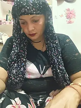 Snapshot of Chhaya_hot chatting on July 8, 2026, 2:35 am Chhaya hot online show from July 8, 2026, 2:35 am