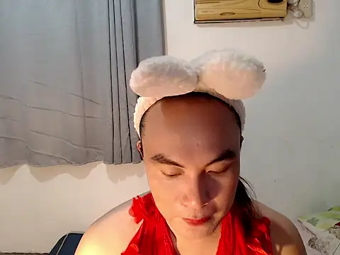 asianayumi online show from April 30, 2026, 12:45 pm