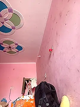 Snapshot of amitkumarkangra chatting on October 27, 2025, 6:14 am amitkumarkangra online show from October 27, 2025, 6:14 am