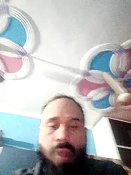 Snapshot of amitkumarkangra chatting on November 14, 2025, 1:31 am amitkumarkangra online show from November 14, 2025, 1:31 am