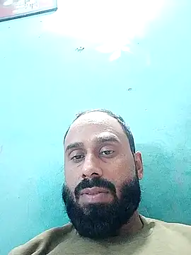 Snapshot of amitkumarkangra chatting on November 16, 2025, 4:28 am amitkumarkangra online show from November 16, 2025, 4:28 am
