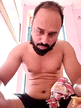 Snapshot of amitkumarkangra chatting on November 15, 2025, 8:07 am amitkumarkangra online show from November 15, 2025, 8:07 am