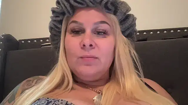 number1slut online show from November 27, 2025, 2:45 am