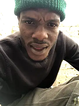 Snapshot of cuminsidebby chatting on October 18, 2025, 5:09 am cuminsidebby online show from October 18, 2025, 5:09 am