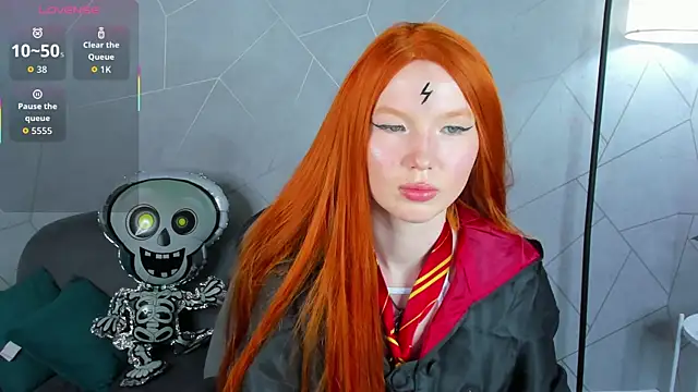 Anna Patterson online show from October 28, 2025, 9:52 am