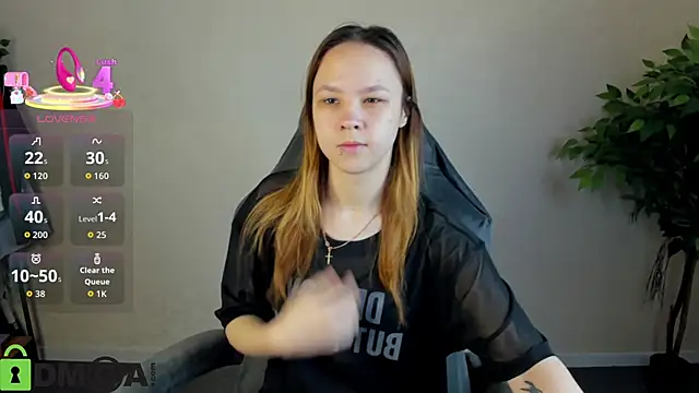 Lori Blossom online show from February 3, 2026, 6:22 am