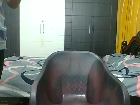 Snapshot of Naughty_Boy_Telugu chatting on September 14, 2025, 5:46 pm Naughty Boy Telugu online show from September 14, 2025, 5:46 pm