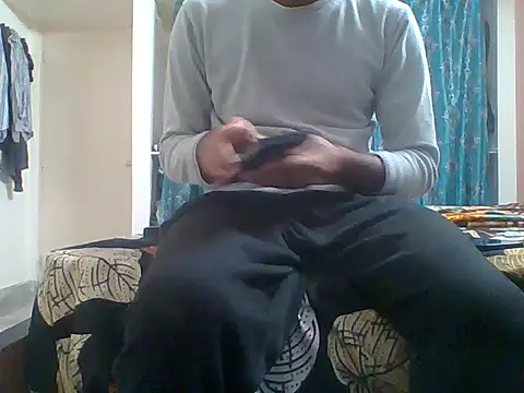 Snapshot of Naughty_Boy_Telugu chatting on December 17, 2025, 5:29 pm Naughty Boy Telugu online show from December 17, 2025, 5:29 pm