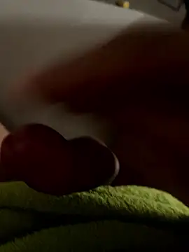 youyou933 online show from January 11, 2026, 6:42 am