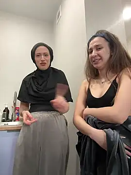 yourfavpsy  online show from April 10, 2026, 3:19 pm