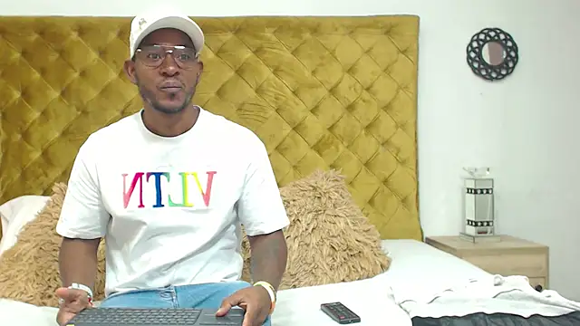 AndyCalifornia1 online show from September 15, 2025, 1:00 pm