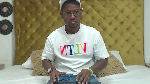 AndyCalifornia1 online show from October 29, 2025, 12:26 pm