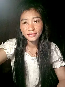 Phuongphuongg online show from October 27, 2025, 1:56 pm