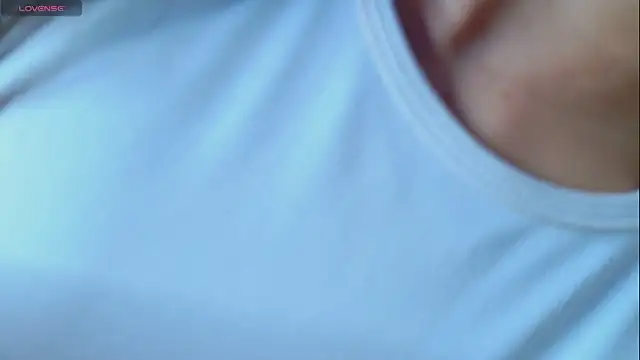 LUNAA    online show from March 26, 2026, 3:38 am