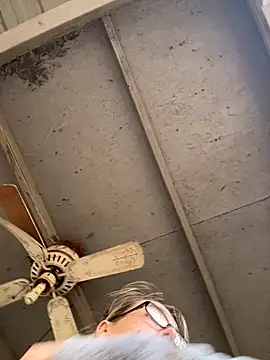 Snapshot of bb_empress chatting on November 9, 2025, 7:40 pm bb empress online show from November 9, 2025, 7:40 pm