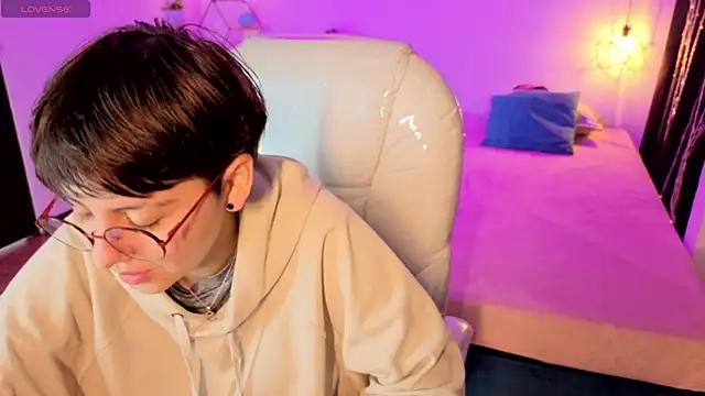 Snapshot of Nathaly_ds chatting on November 8, 2025, 7:45 am Nathaly ds online show from November 8, 2025, 7:45 am