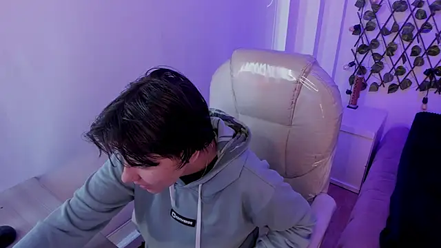 Snapshot of Nathaly_ds chatting on October 25, 2025, 8:09 pm Nathaly ds online show from October 25, 2025, 8:09 pm