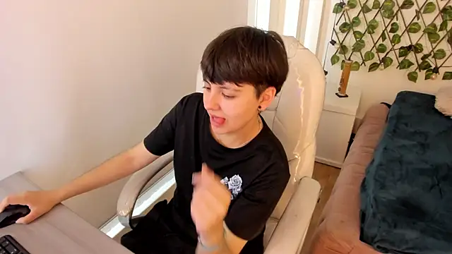 Snapshot of Nathaly_ds chatting on November 10, 2025, 7:41 pm Nathaly ds online show from November 10, 2025, 7:41 pm