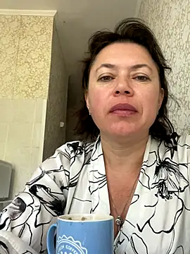 Snapshot of Kiravix chatting on September 25, 2025, 7:25 am Kiravix online show from September 25, 2025, 7:25 am