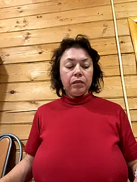 Snapshot of Kiravix chatting on December 14, 2025, 1:39 pm Kiravix online show from December 14, 2025, 1:39 pm