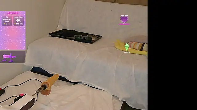 Ozge-SluttyScream69 online show from February 14, 2026, 11:05 pm