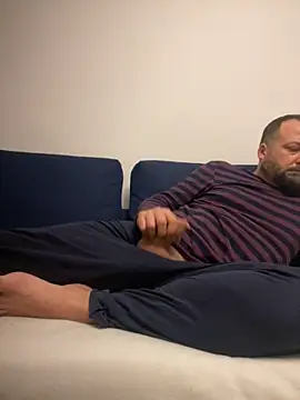 Snapshot of DavidMaros chatting on November 12, 2025, 3:10 am DavidMaros online show from November 12, 2025, 3:10 am