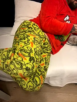 Snapshot of DavidMaros chatting on November 23, 2025, 6:45 am DavidMaros online show from November 23, 2025, 6:45 am