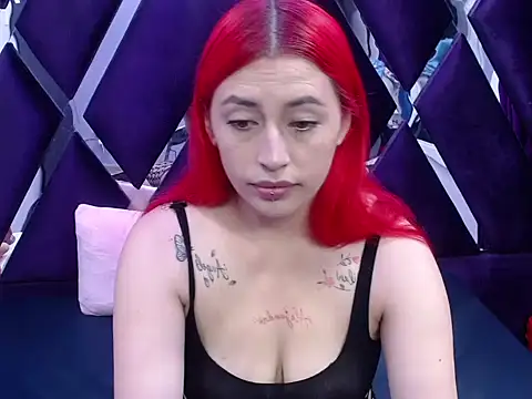 Snapshot of Melody_Klum_ chatting on October 10, 2025, 1:56 pm Melody Klum  online show from October 10, 2025, 1:56 pm