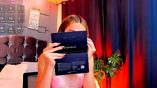 Snapshot of antonellastar24_ chatting on December 3, 2025, 3:11 pm antonellastar24 online show from December 3, 2025, 3:11 pm