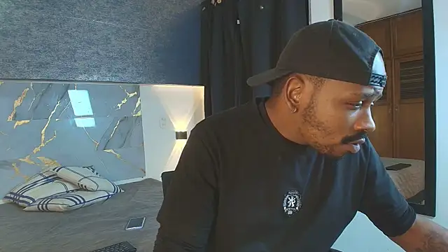 muller asher online show from December 2, 2025, 3:07 am