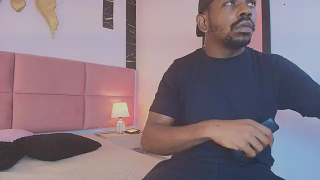 muller asher online show from November 3, 2025, 4:17 am