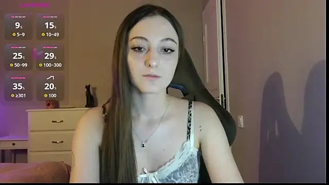 Snapshot of white_liillyy chatting on June 27, 2026, 9:21 pm white liillyy online show from June 27, 2026, 9:21 pm