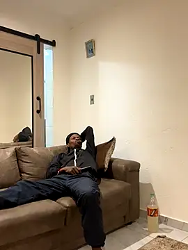 AllDayBbC online show from November 3, 2025, 4:54 pm