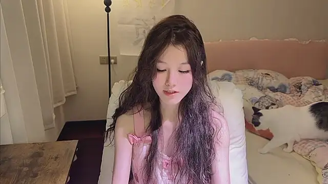 FuFu-puff online show from December 1, 2025, 4:08 pm