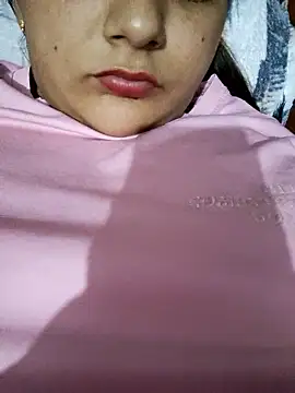 Snapshot of Anushka14321 chatting on November 3, 2025, 6:11 pm Anushka14321 online show from November 3, 2025, 6:11 pm