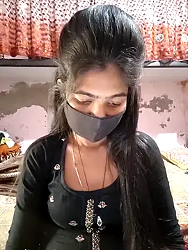 Snapshot of Paakhi-Singh chatting on November 10, 2025, 6:51 am Paakhi-Singh online show from November 10, 2025, 6:51 am