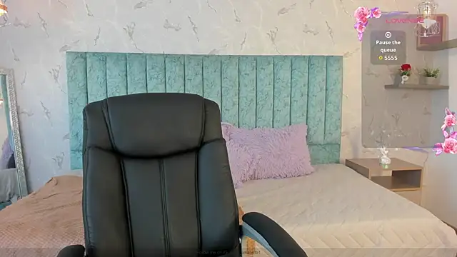 Snapshot of Saya_Amaretto1 chatting on November 29, 2025, 3:12 pm Saya Amaretto1 online show from November 29, 2025, 3:12 pm