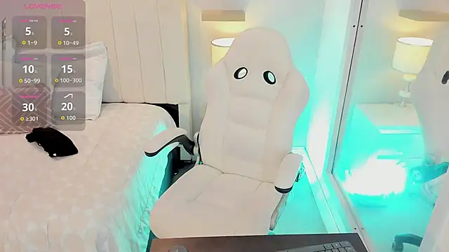 Snapshot of manyaa_ chatting on November 27, 2025, 7:47 pm manyaa online show from November 27, 2025, 7:47 pm