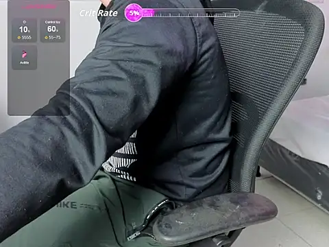 Snapshot of invincible200 chatting on October 18, 2025, 2:41 pm invincible200 online show from October 18, 2025, 2:41 pm