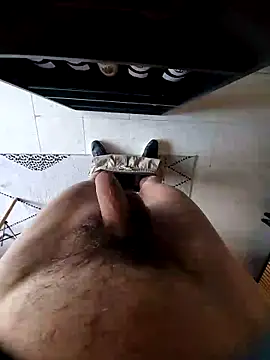 Snapshot of Henz007 chatting on October 11, 2025, 4:19 pm Henz007 online show from October 11, 2025, 4:19 pm