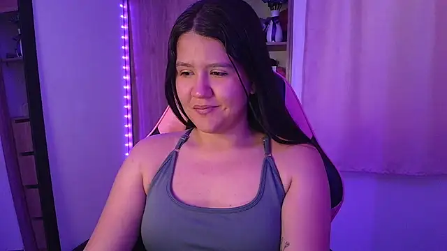 Snapshot of Oliviawatson1 chatting on June 29, 2026, 12:16 pm Oliviawatson1 online show from June 29, 2026, 12:16 pm